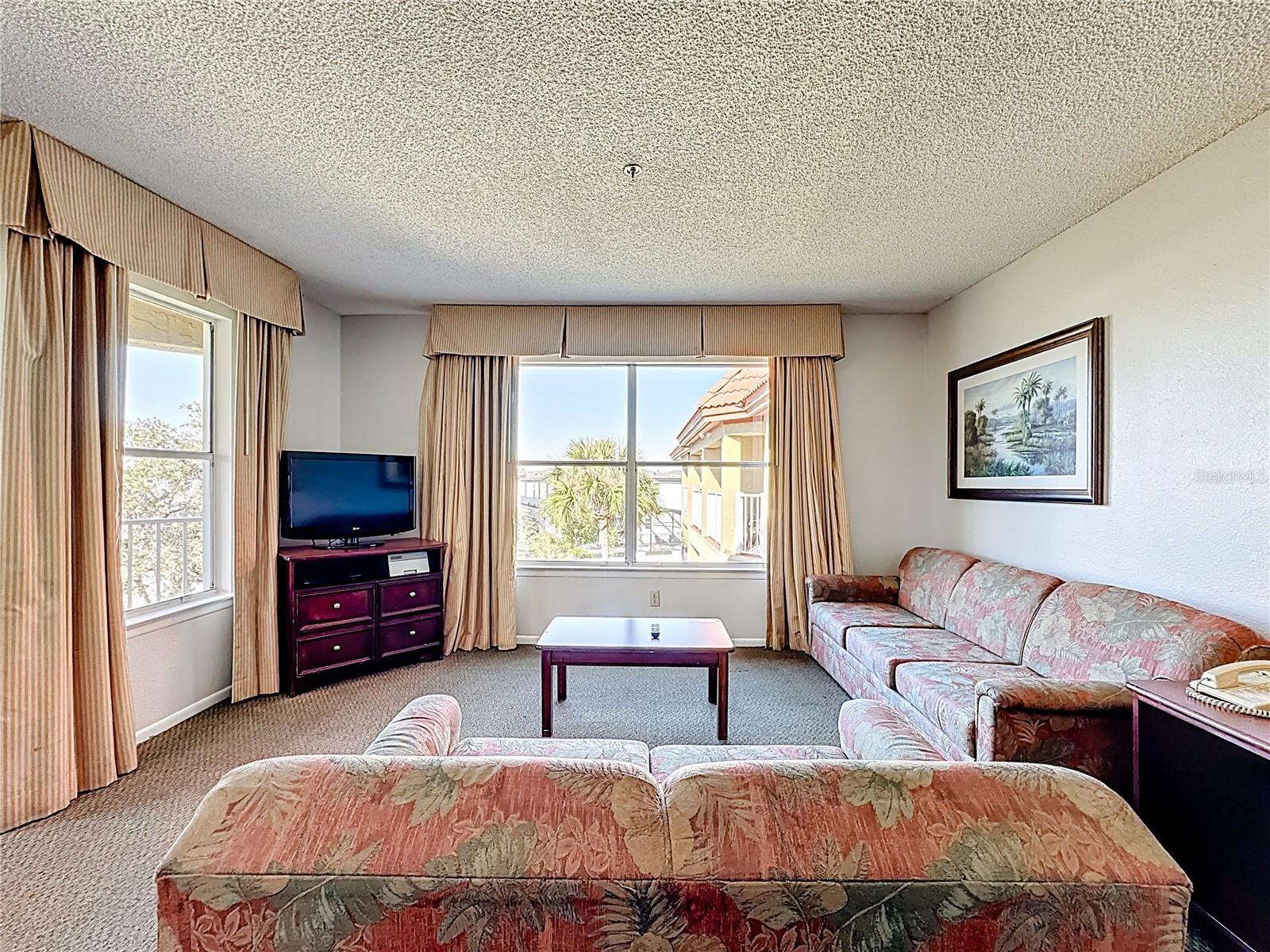 Image 20 of 40 For 6337 Parc Corniche Drive 2304