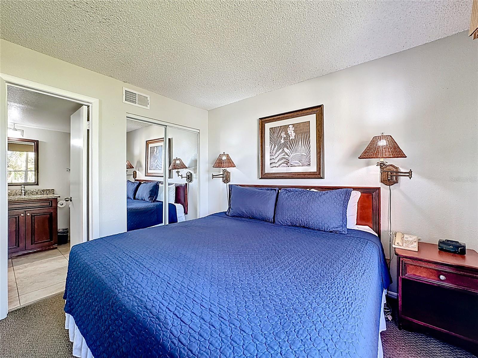 Image 27 of 40 For 6337 Parc Corniche Drive 2304