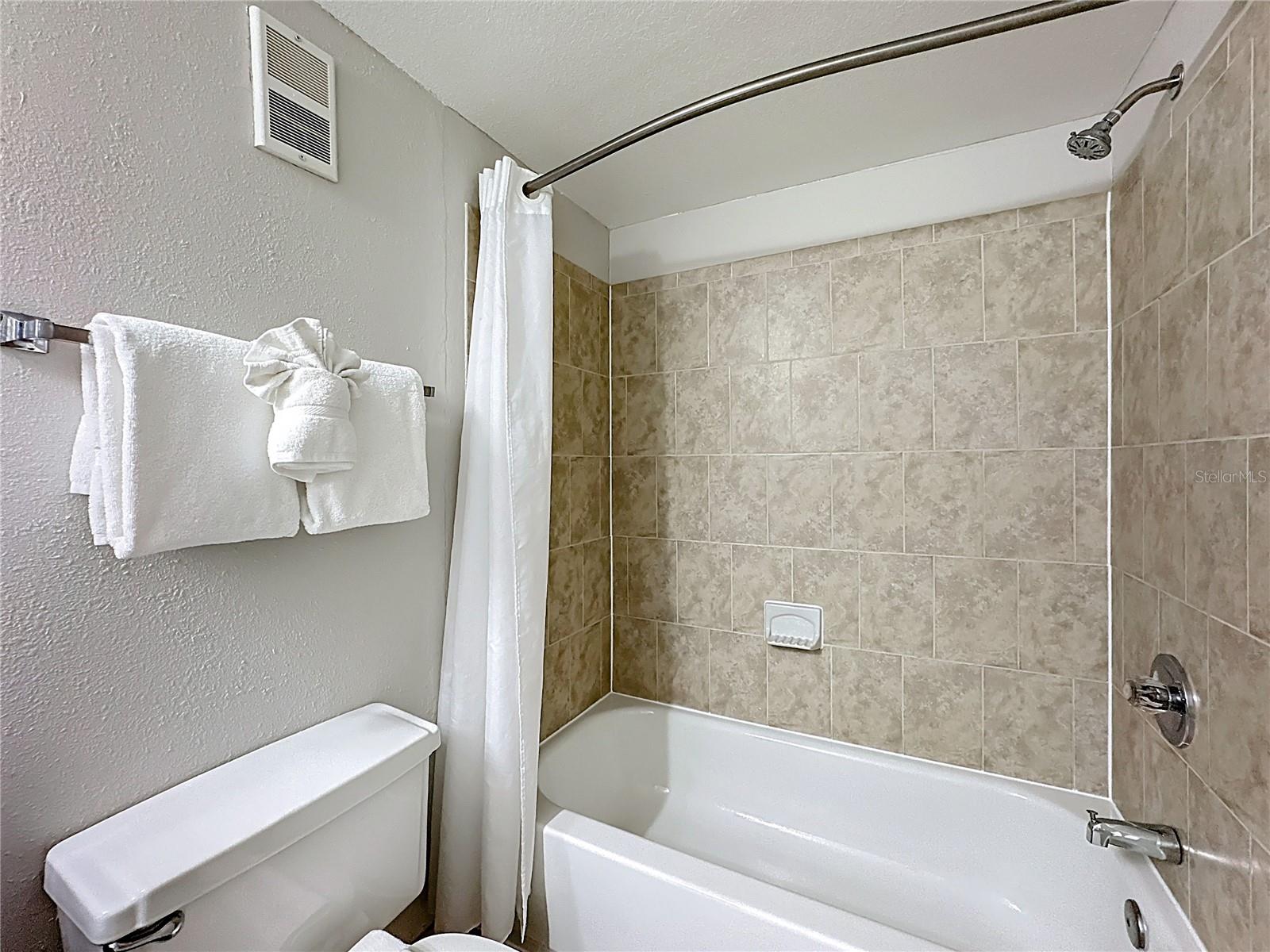 Image 29 of 40 For 6337 Parc Corniche Drive 2304