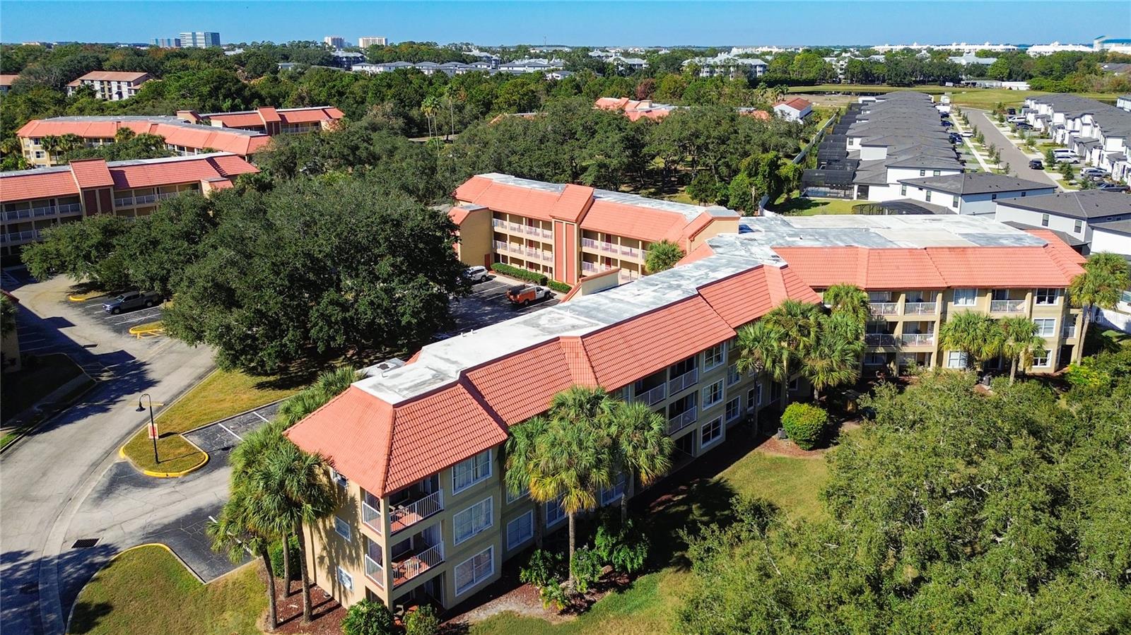 Image 3 of 40 For 6337 Parc Corniche Drive 2304