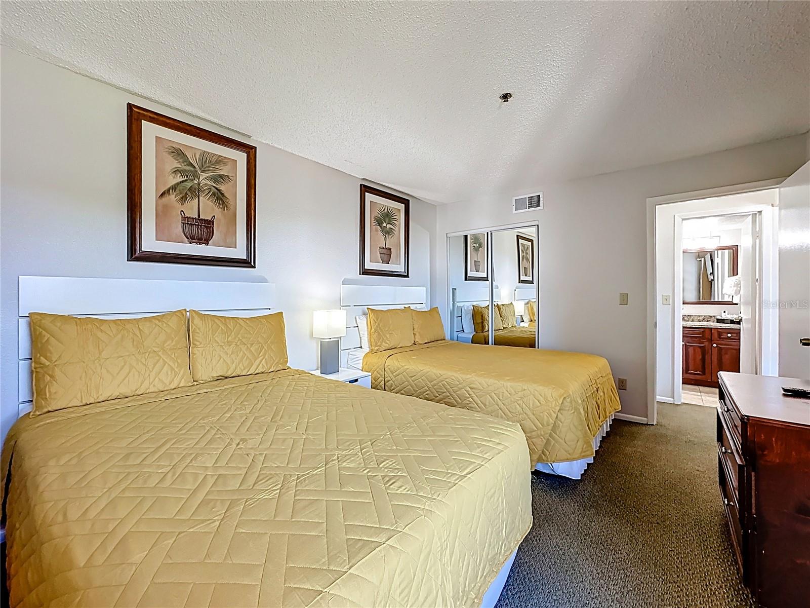 Image 31 of 40 For 6337 Parc Corniche Drive 2304