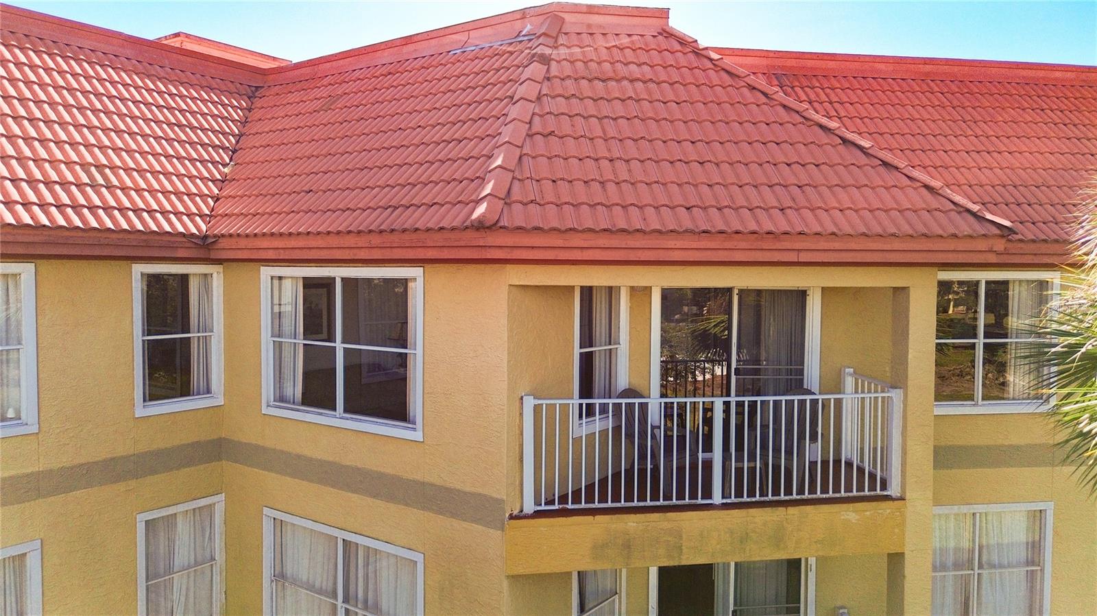 Image 37 of 40 For 6337 Parc Corniche Drive 2304