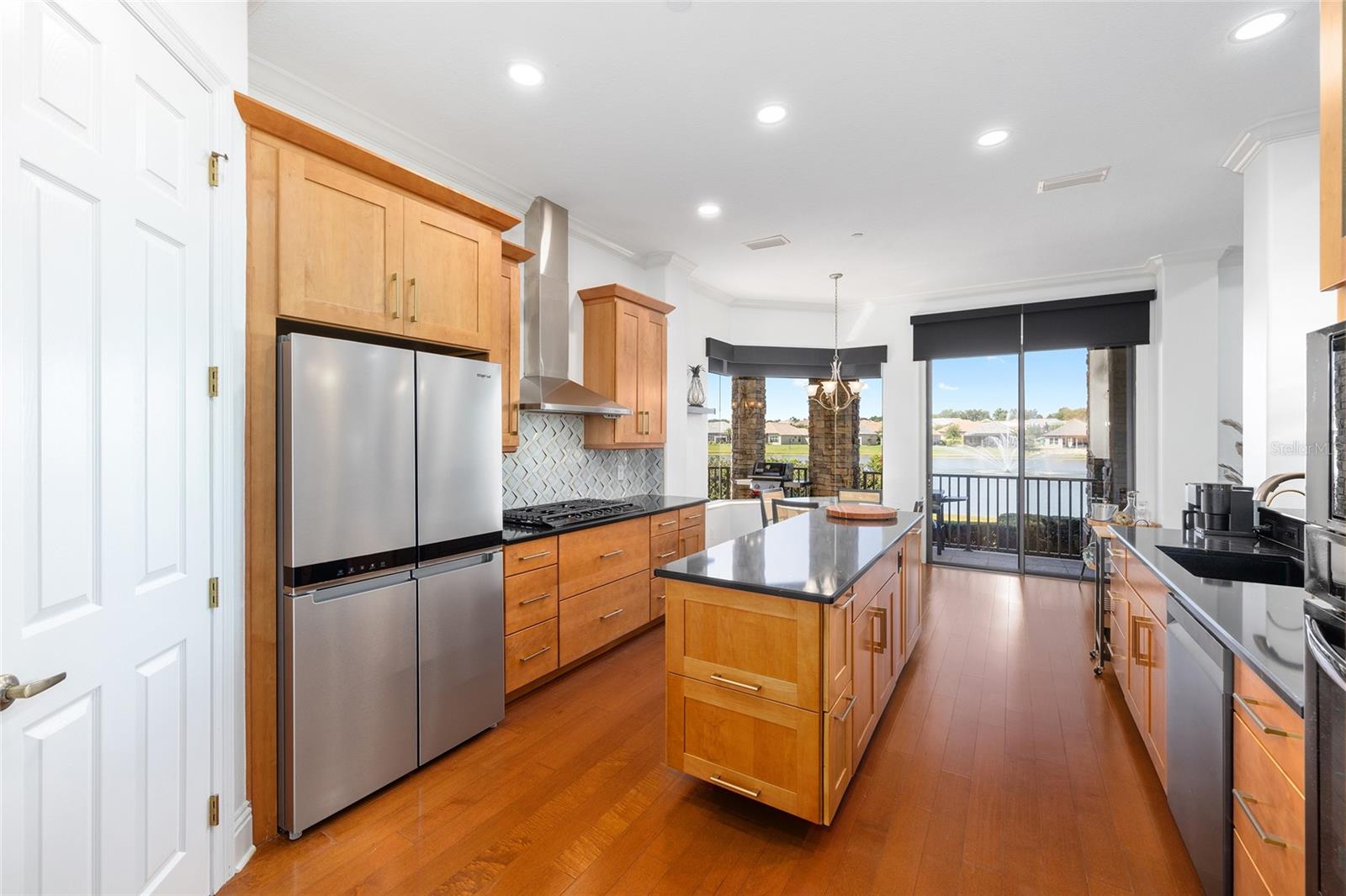 Image 18 of 56 For 1147 Pointe Vista Path