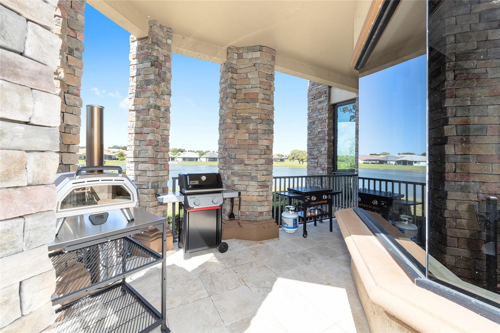 Image 28 of 56 For 1147 Pointe Vista Path