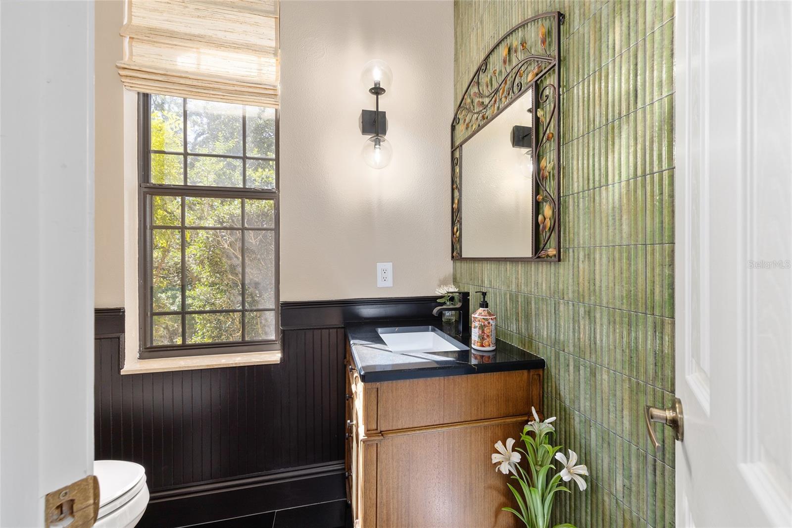 Image 42 of 56 For 1147 Pointe Vista Path