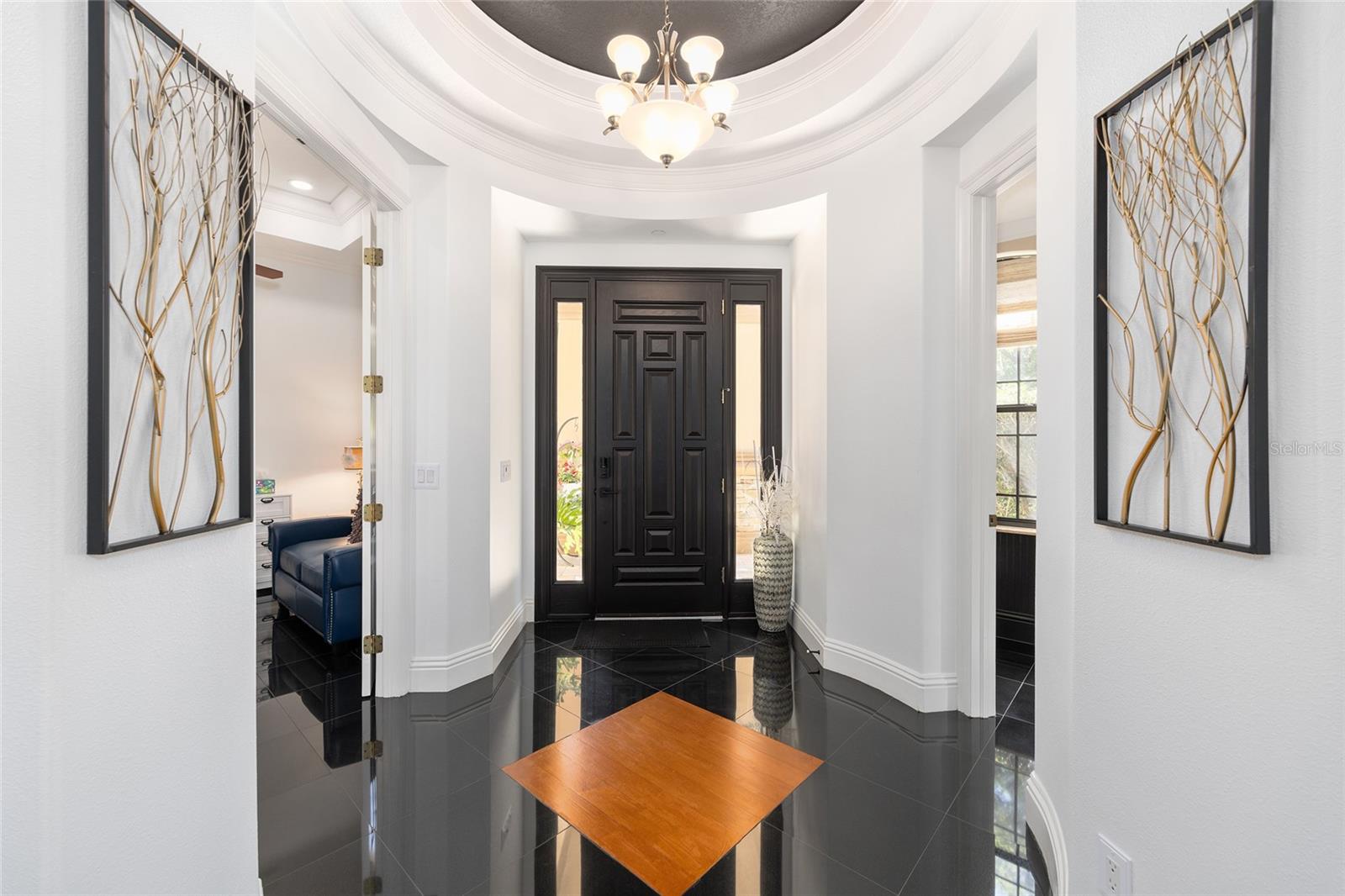 Image 5 of 56 For 1147 Pointe Vista Path