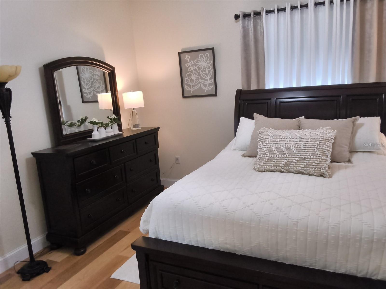 Image 33 of 67 For 551 61st Terrace