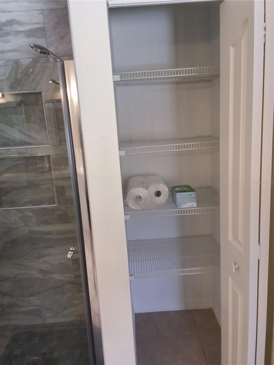 Image 40 of 67 For 551 61st Terrace