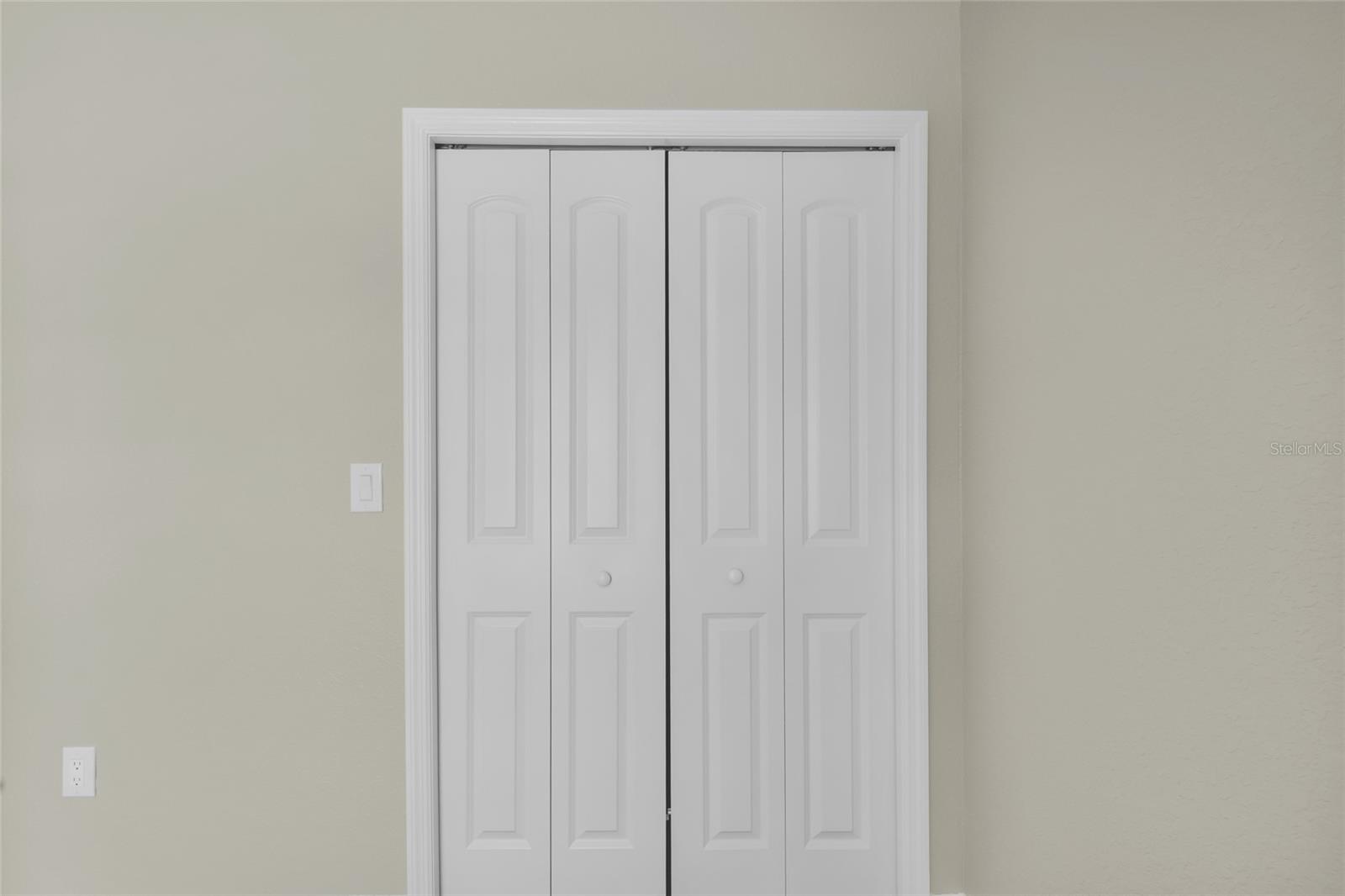 Image 10 of 33 For 3271 158th Unit 202 Loop