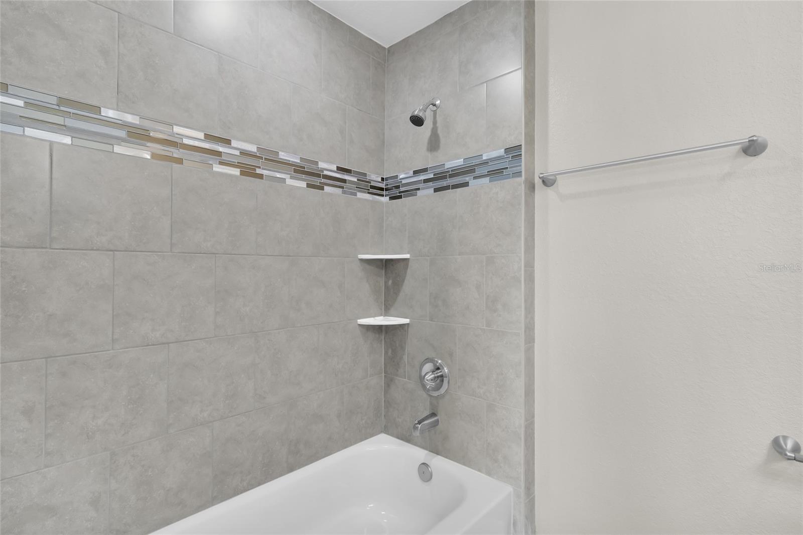 Image 16 of 33 For 3271 158th Unit 202 Loop