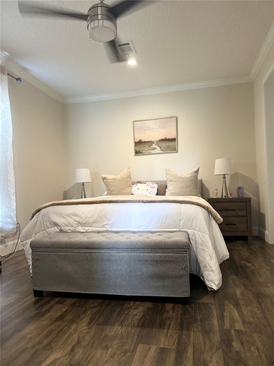 Image 7 of 25 For 6867 5th Street