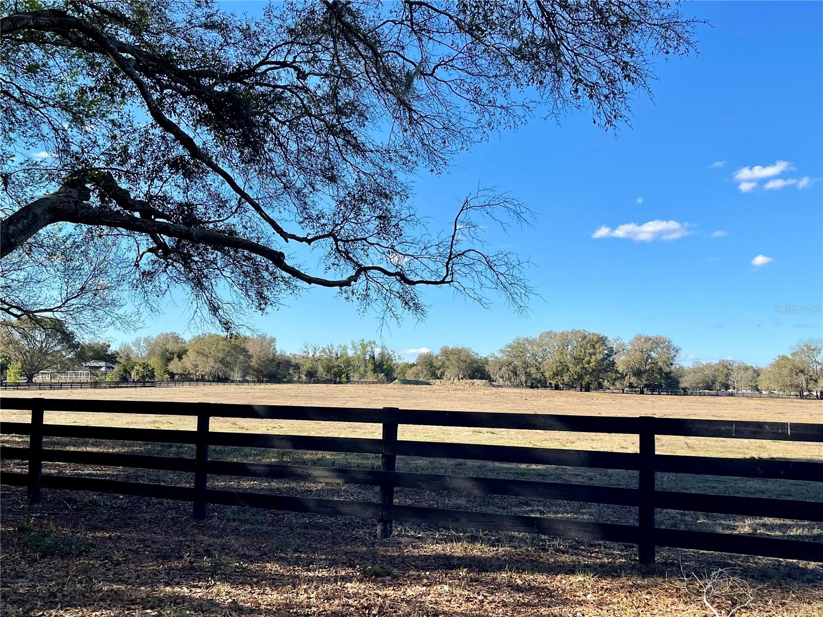 Image 2 of 15 For 15153 73rd Avenue