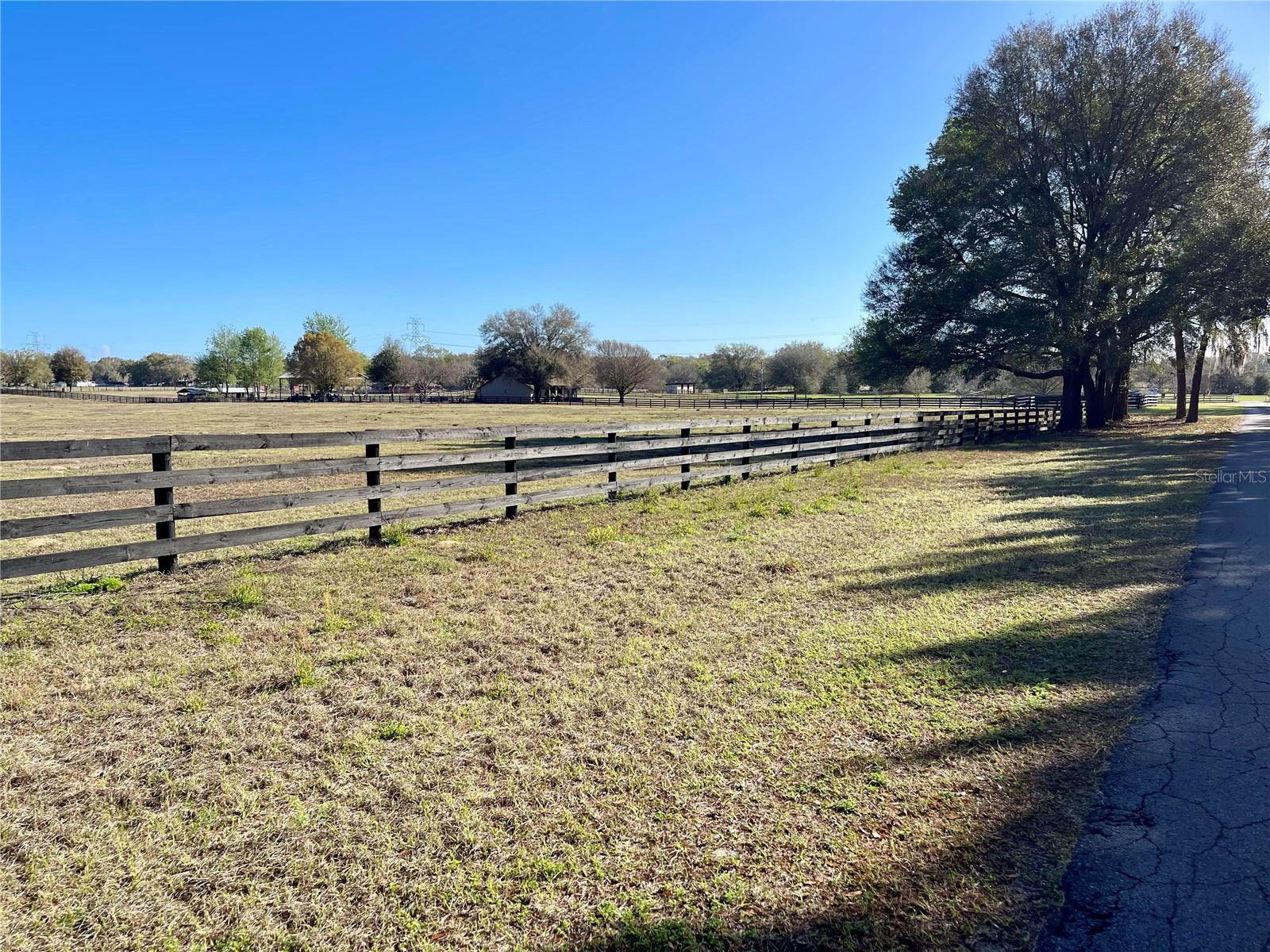 Image 7 of 15 For 15153 73rd Avenue