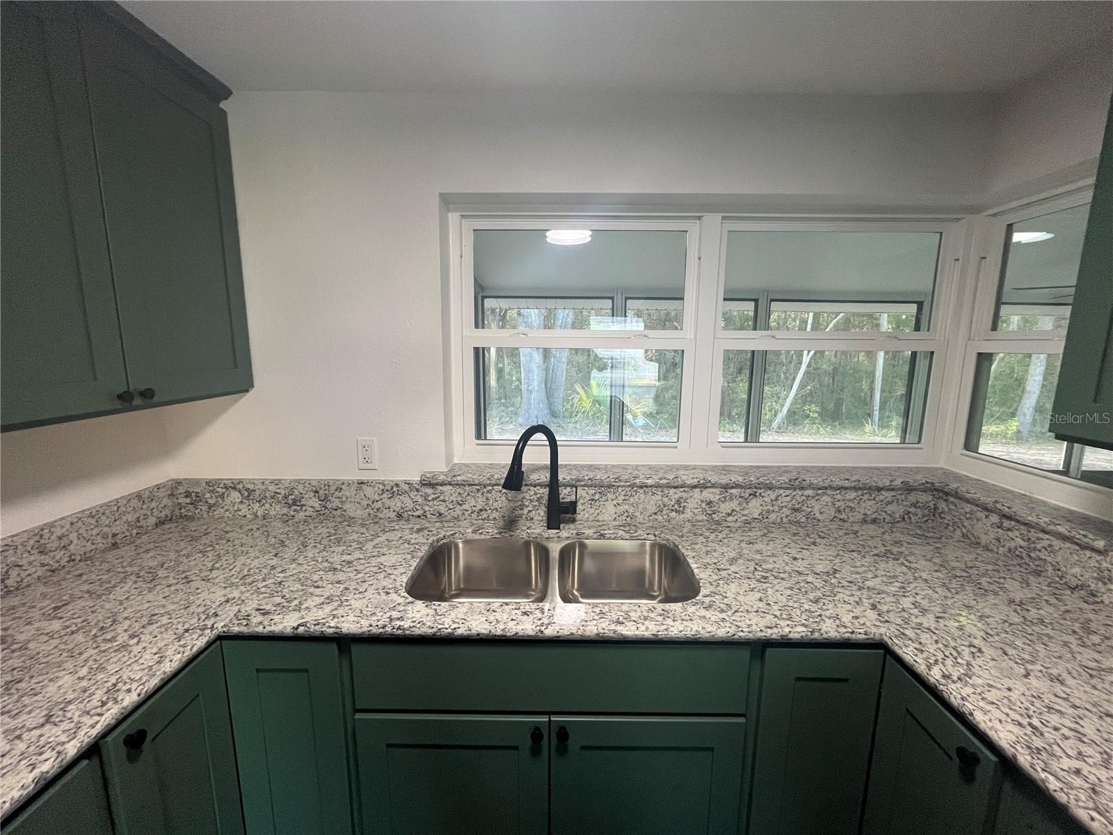 Image 14 of 29 For 1540 157th Avenue