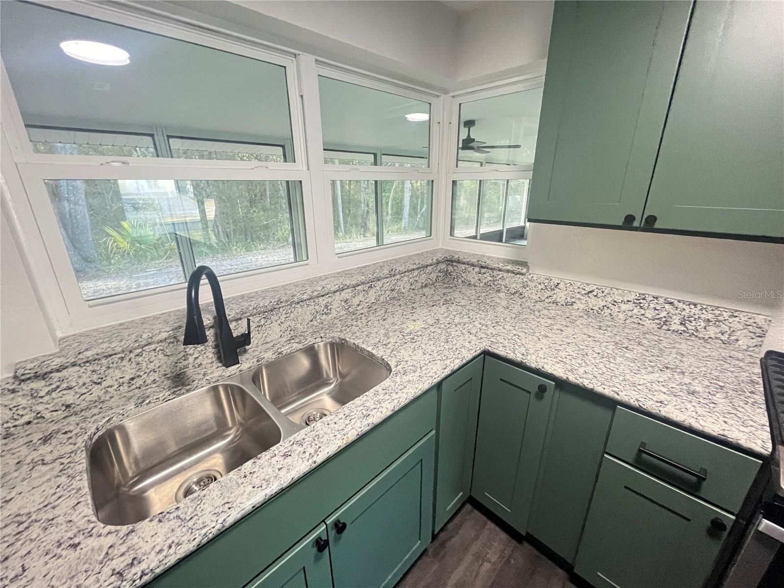 Image 15 of 29 For 1540 157th Avenue