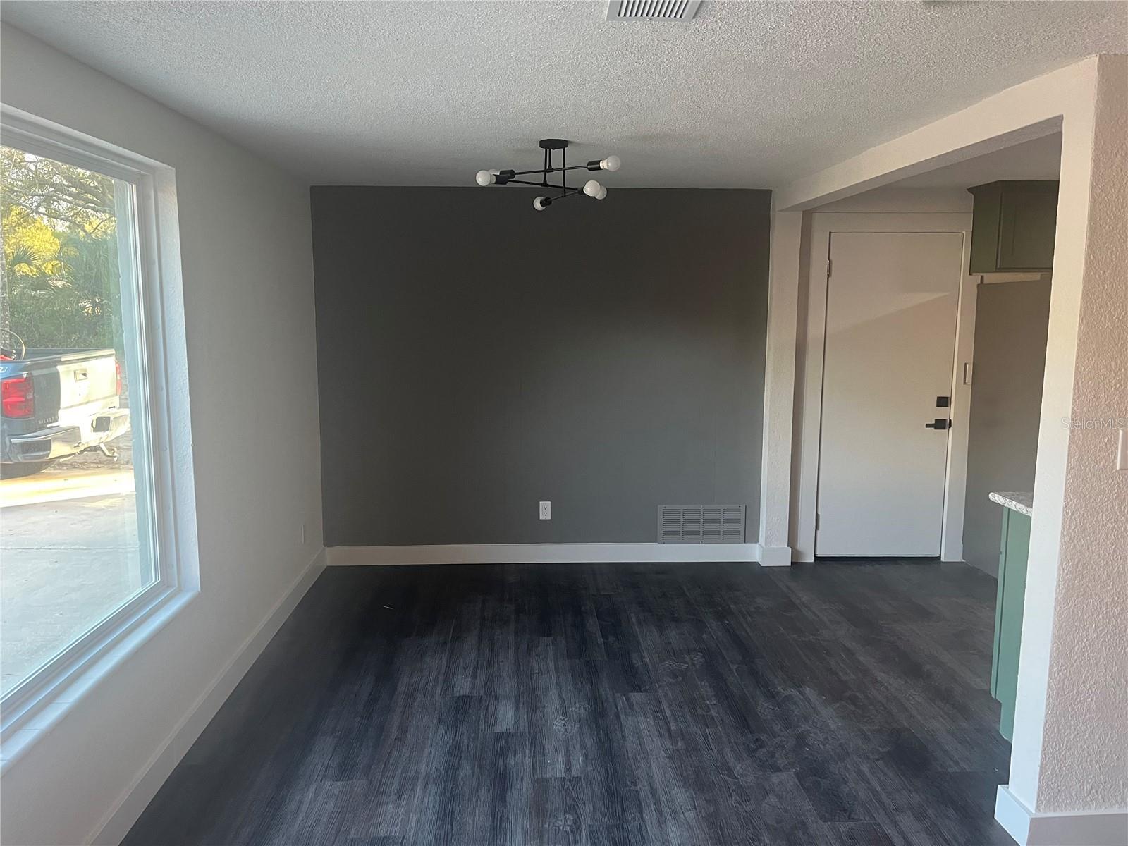 Image 18 of 29 For 1540 157th Avenue