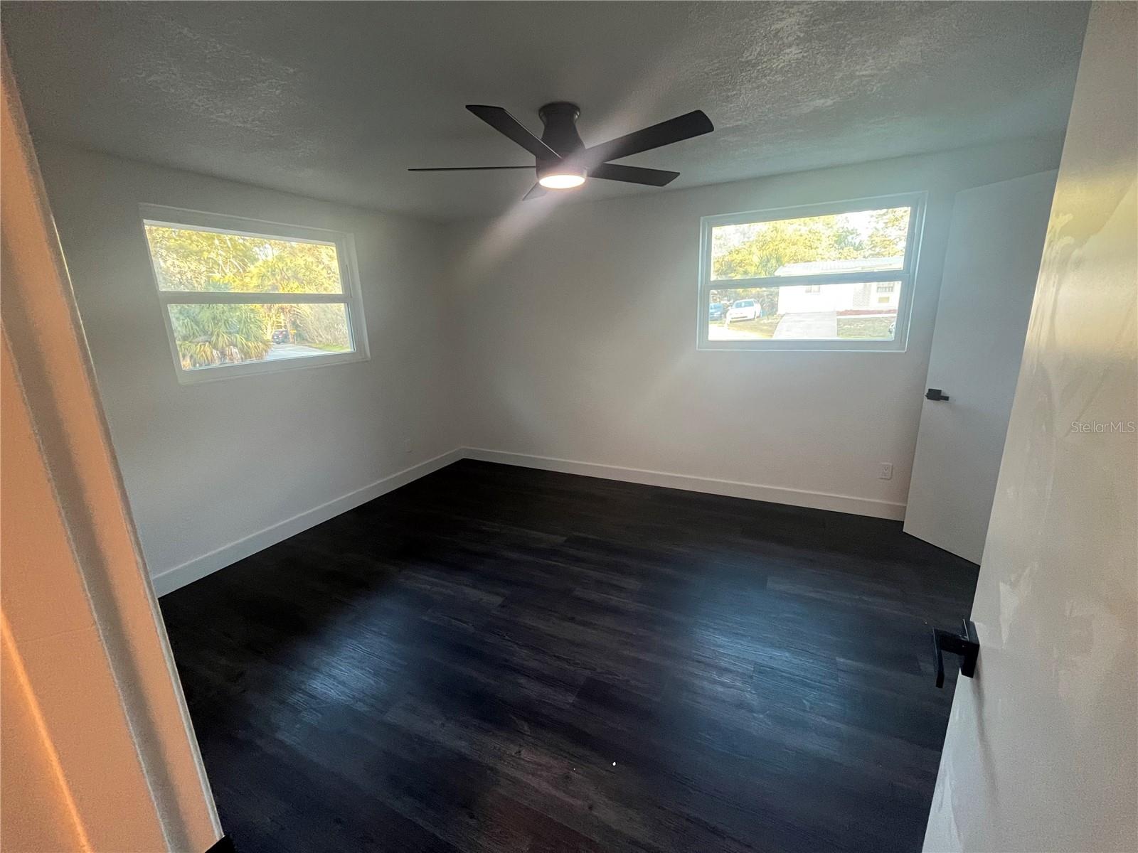 Image 24 of 29 For 1540 157th Avenue