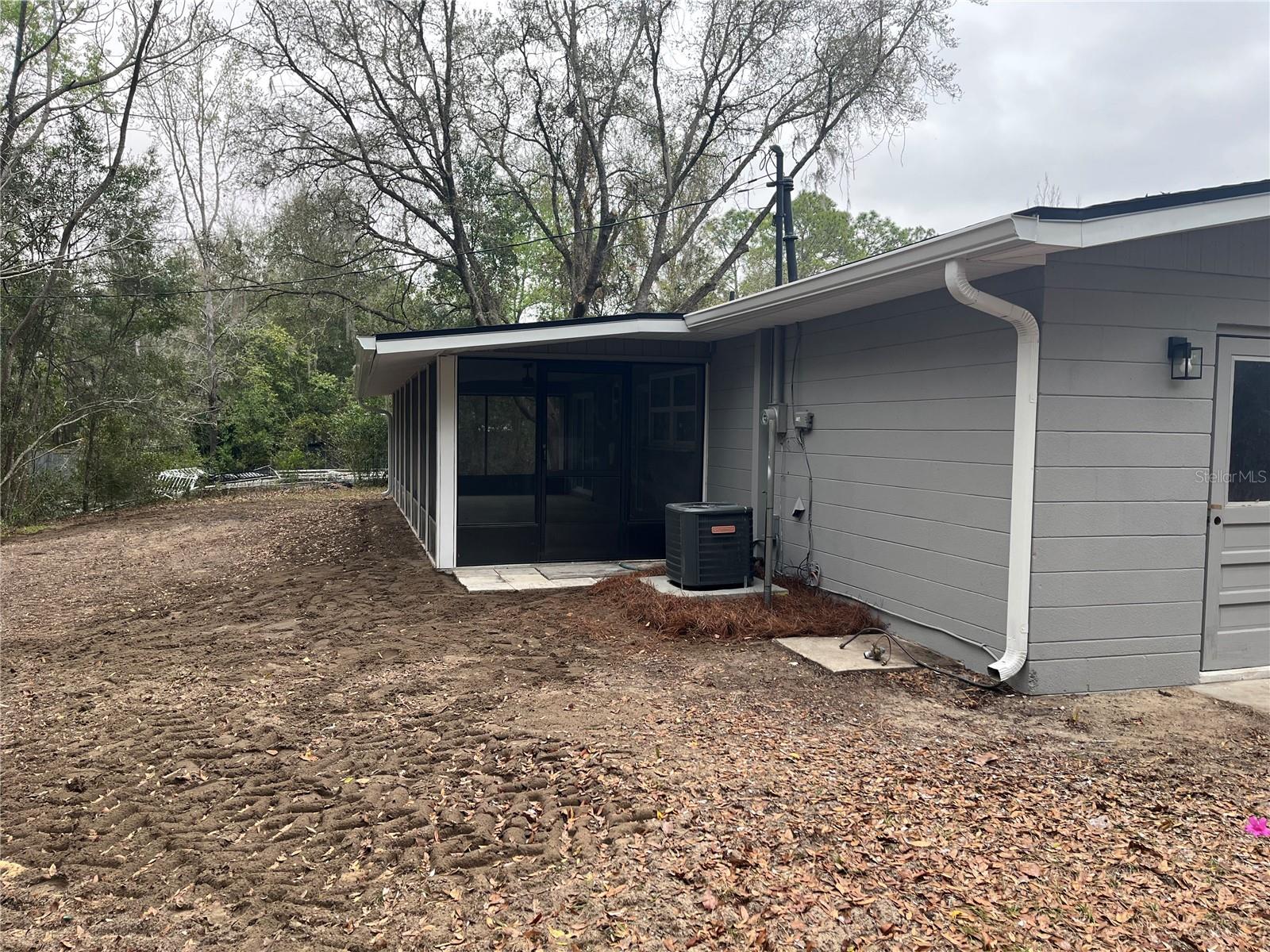 Image 9 of 29 For 1540 157th Avenue