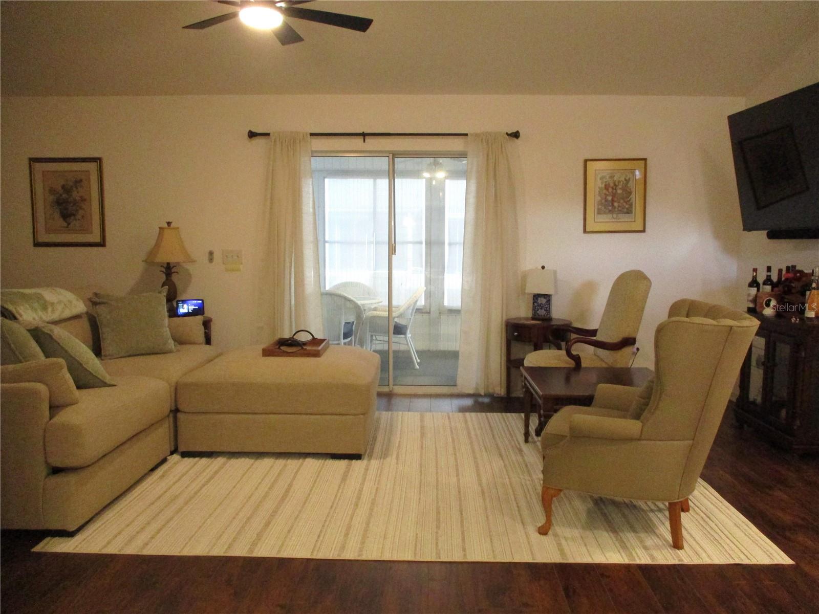 Image 13 of 62 For 11653 138th Lane