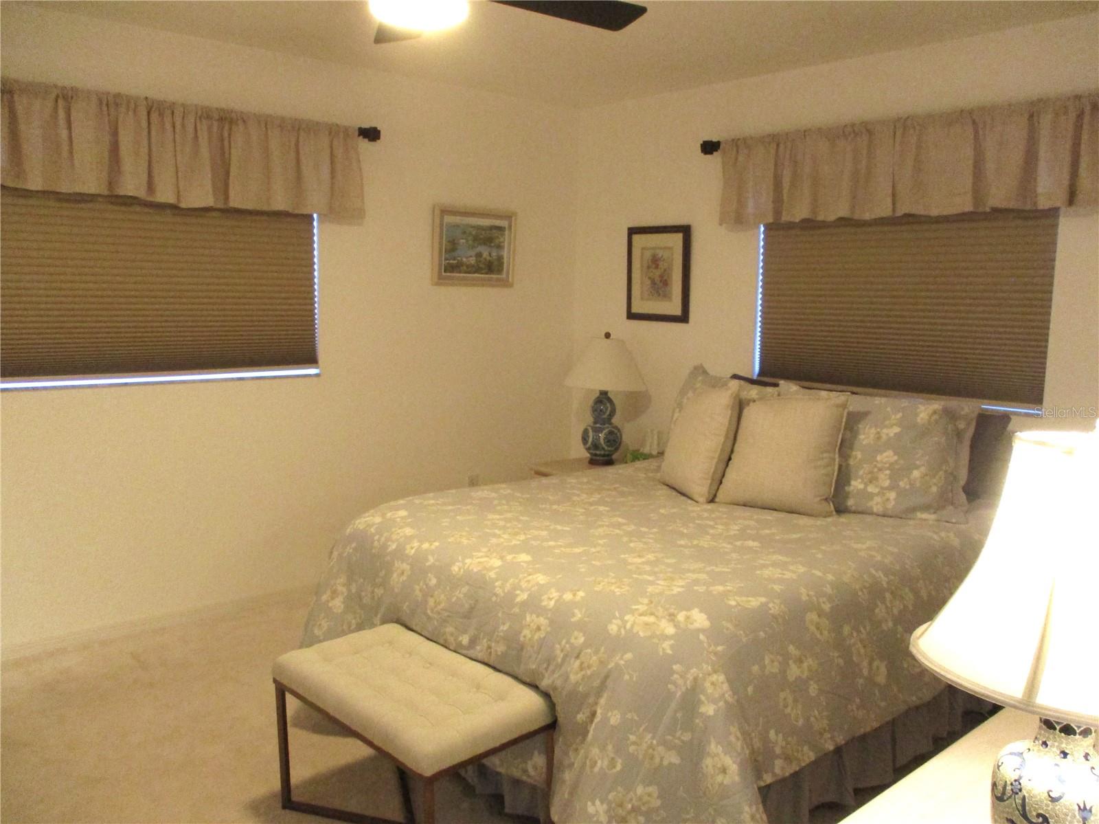 Image 16 of 62 For 11653 138th Lane