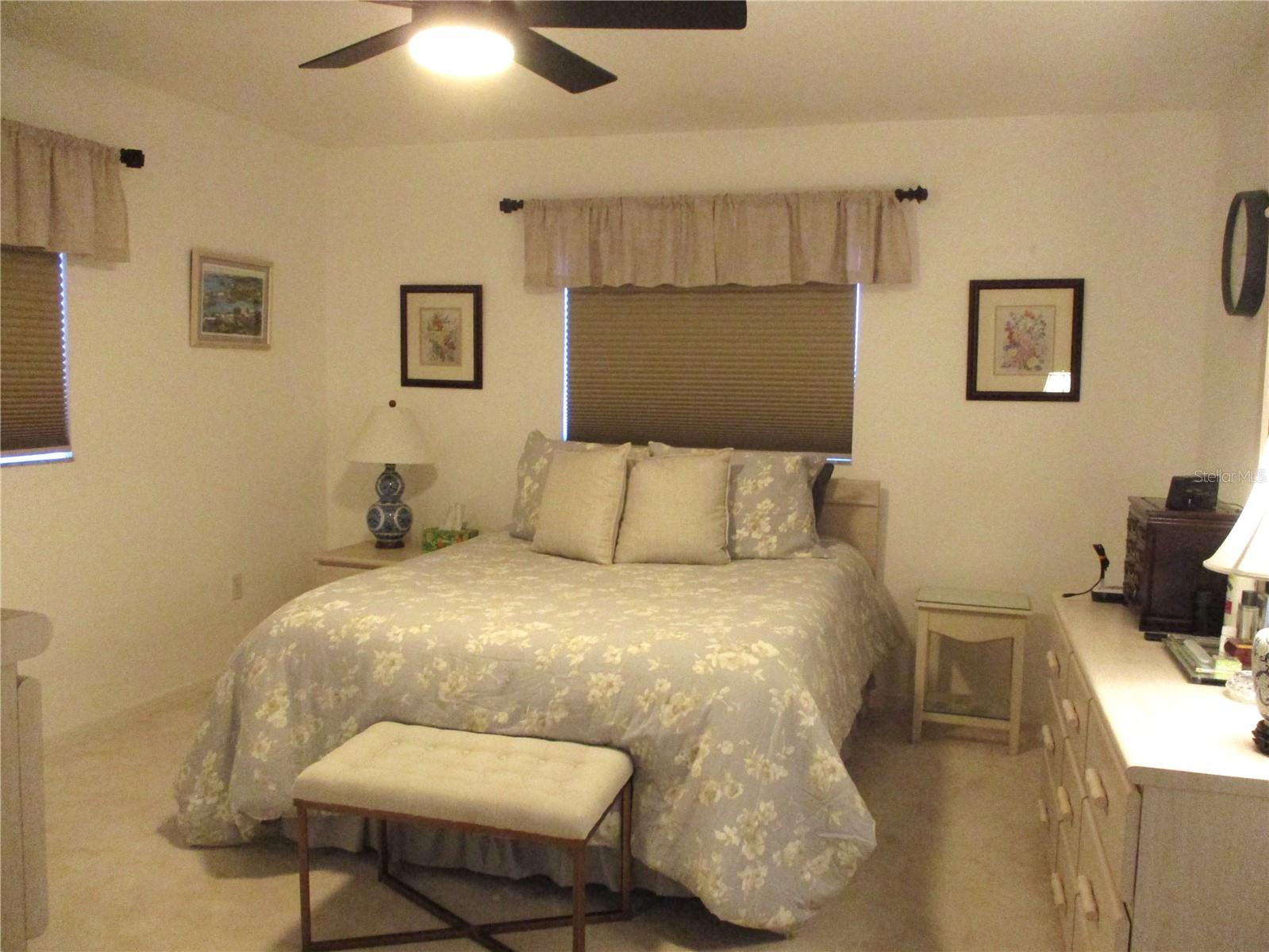 Image 18 of 62 For 11653 138th Lane