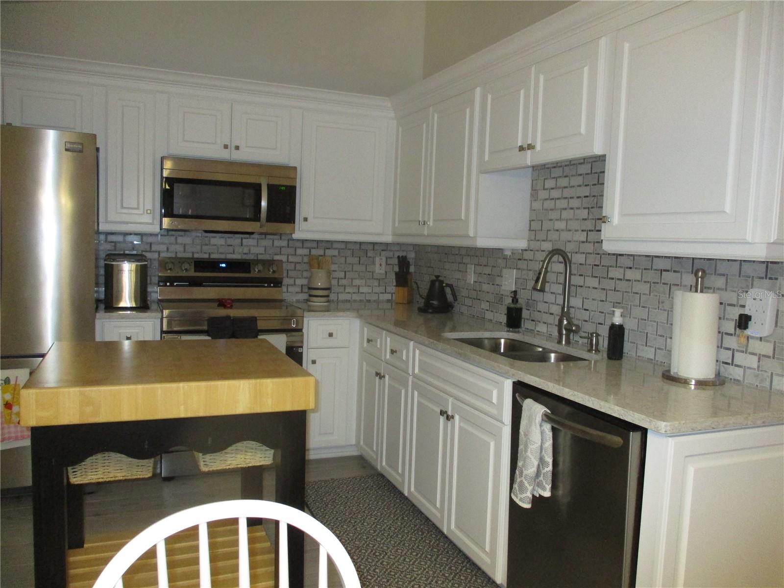 Image 8 of 62 For 11653 138th Lane