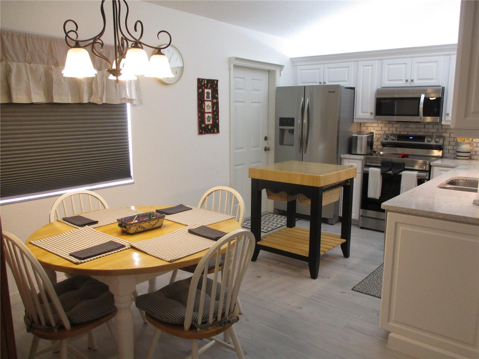 Image 9 of 62 For 11653 138th Lane