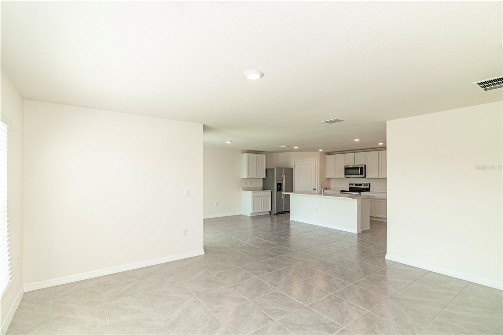 Image 13 of 39 For 9109 45th Terrace