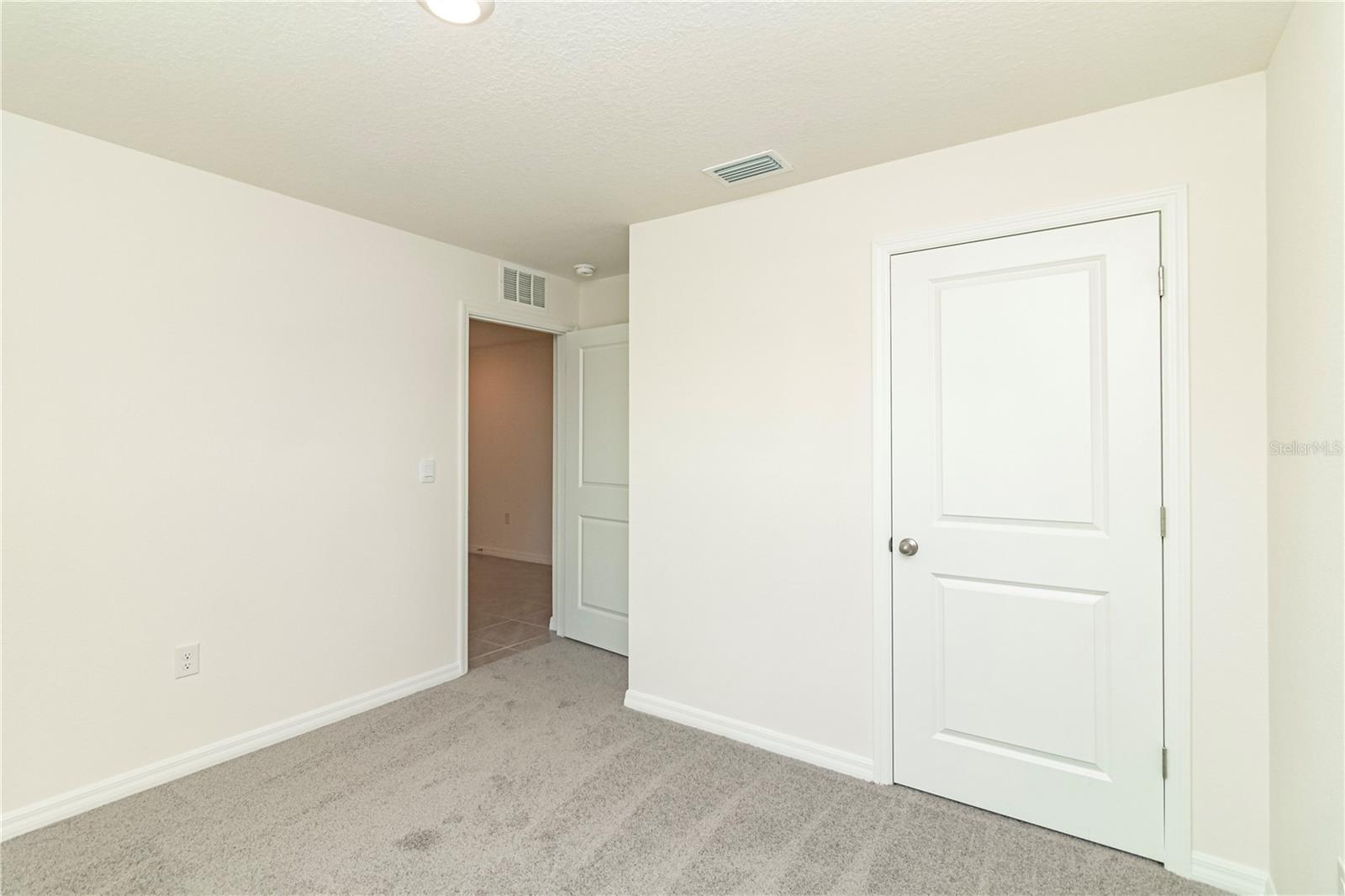 Image 25 of 39 For 9109 45th Terrace