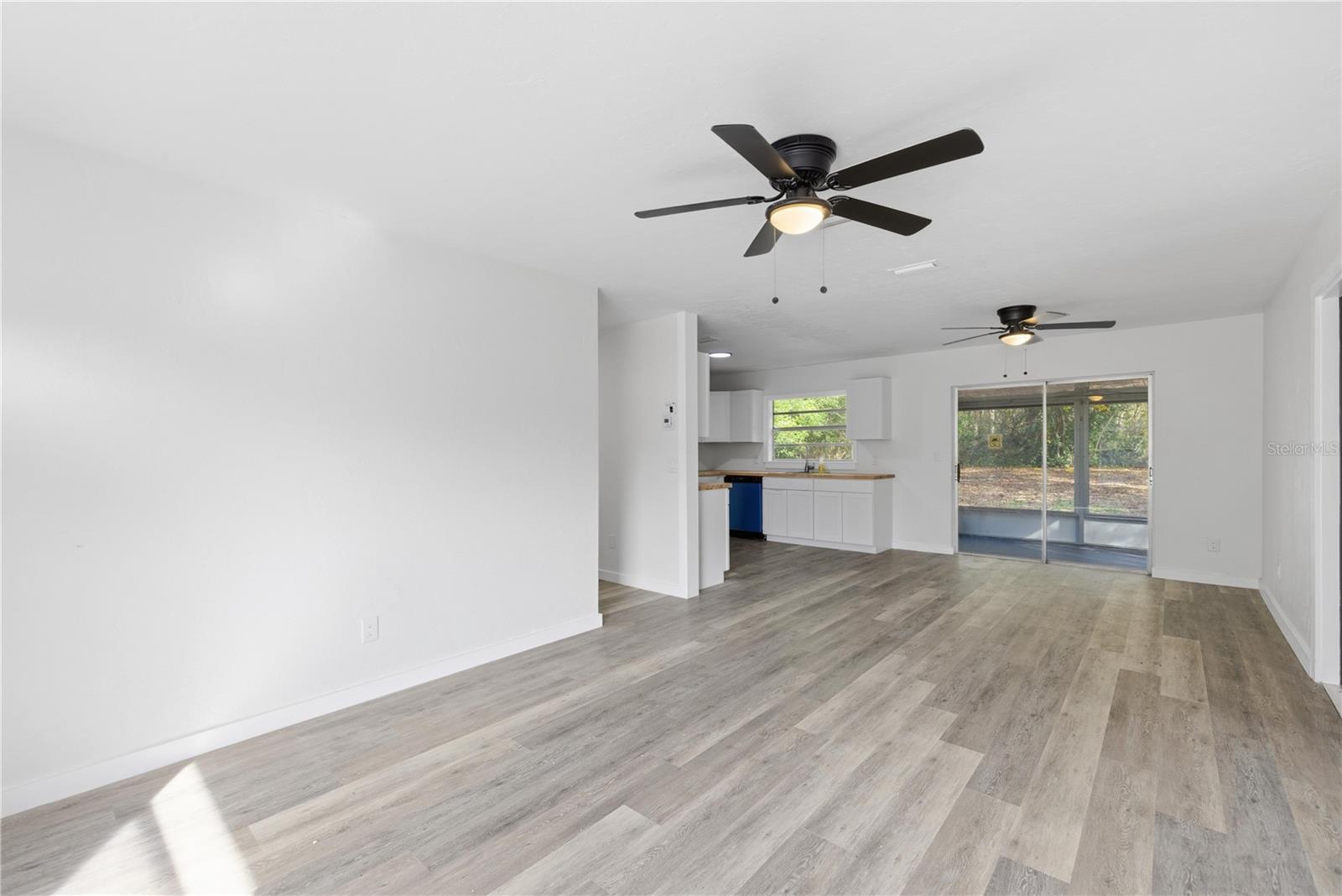 Image 3 of 12 For 3717 Idlewild Street