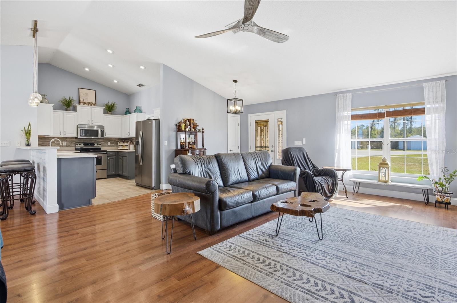 Image 10 of 43 For 13025 7th Lane