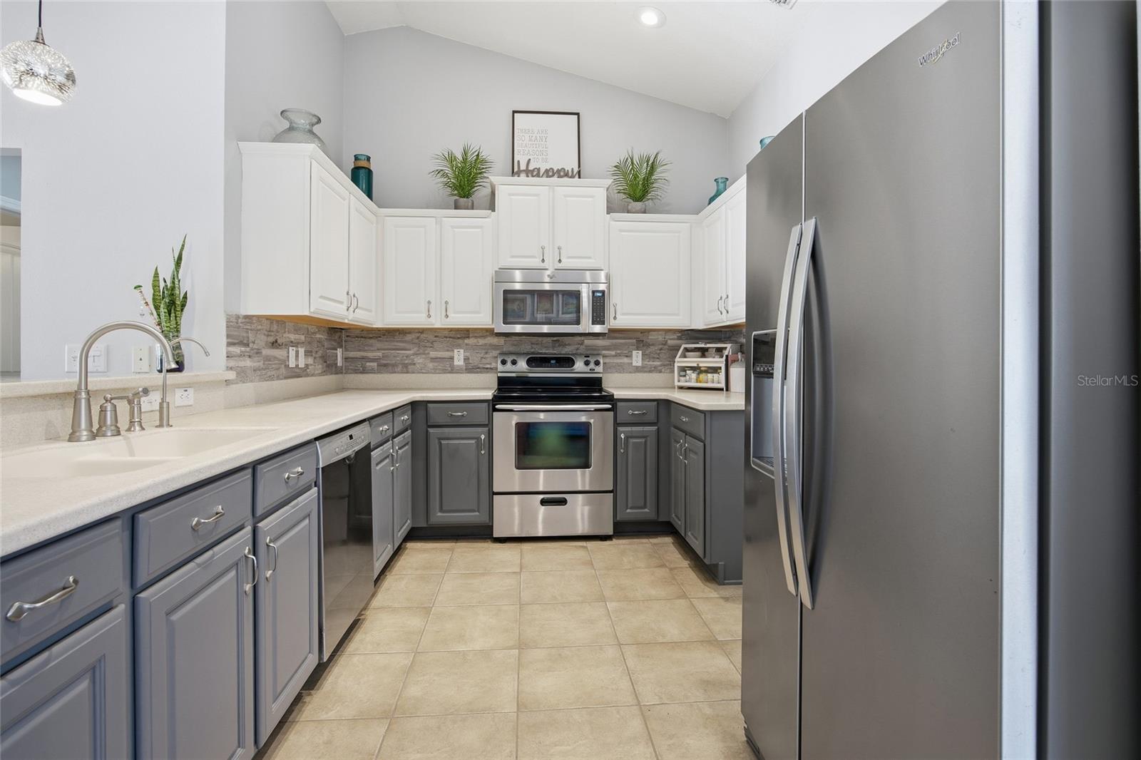 Image 11 of 43 For 13025 7th Lane