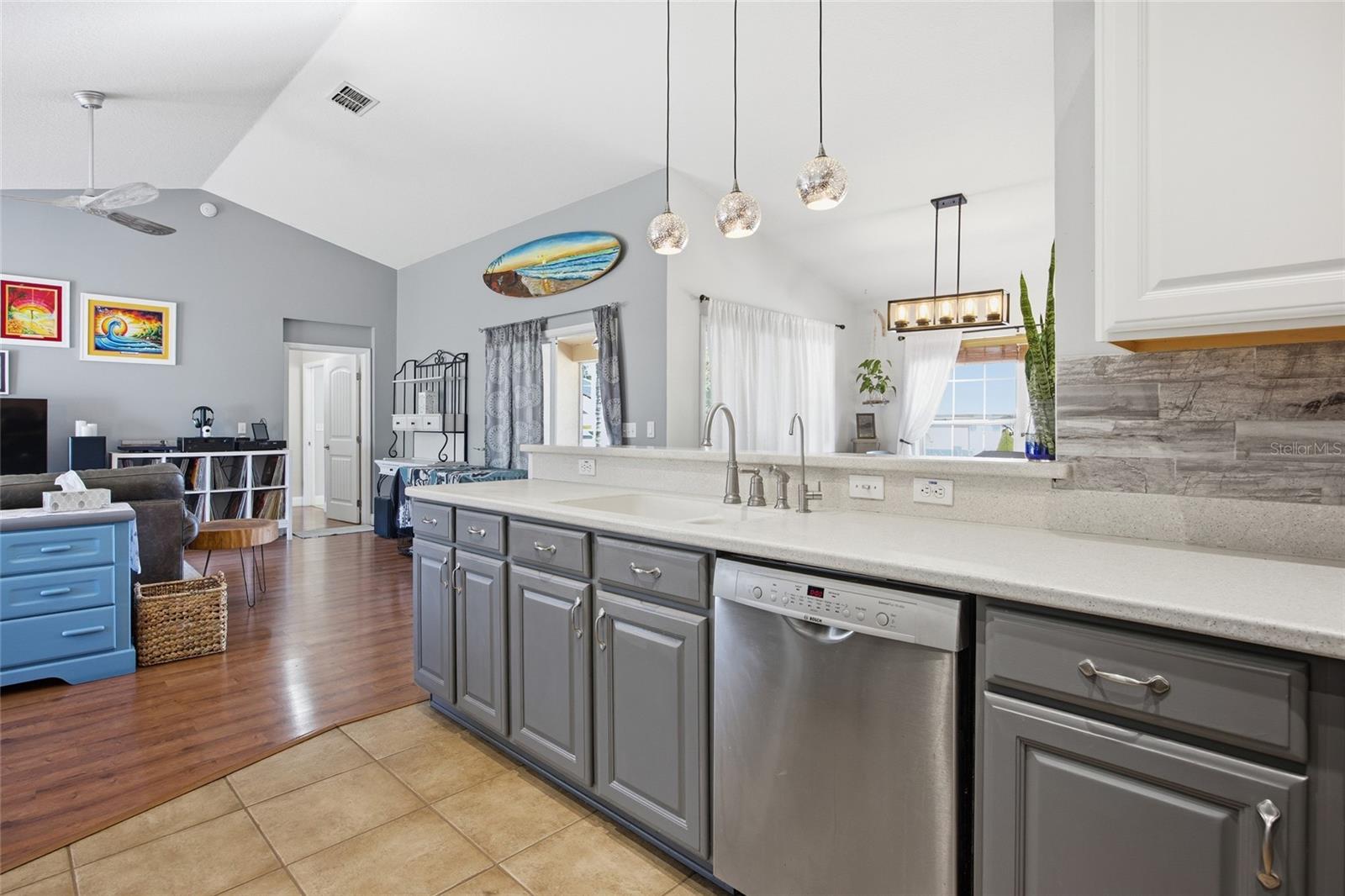 Image 14 of 43 For 13025 7th Lane