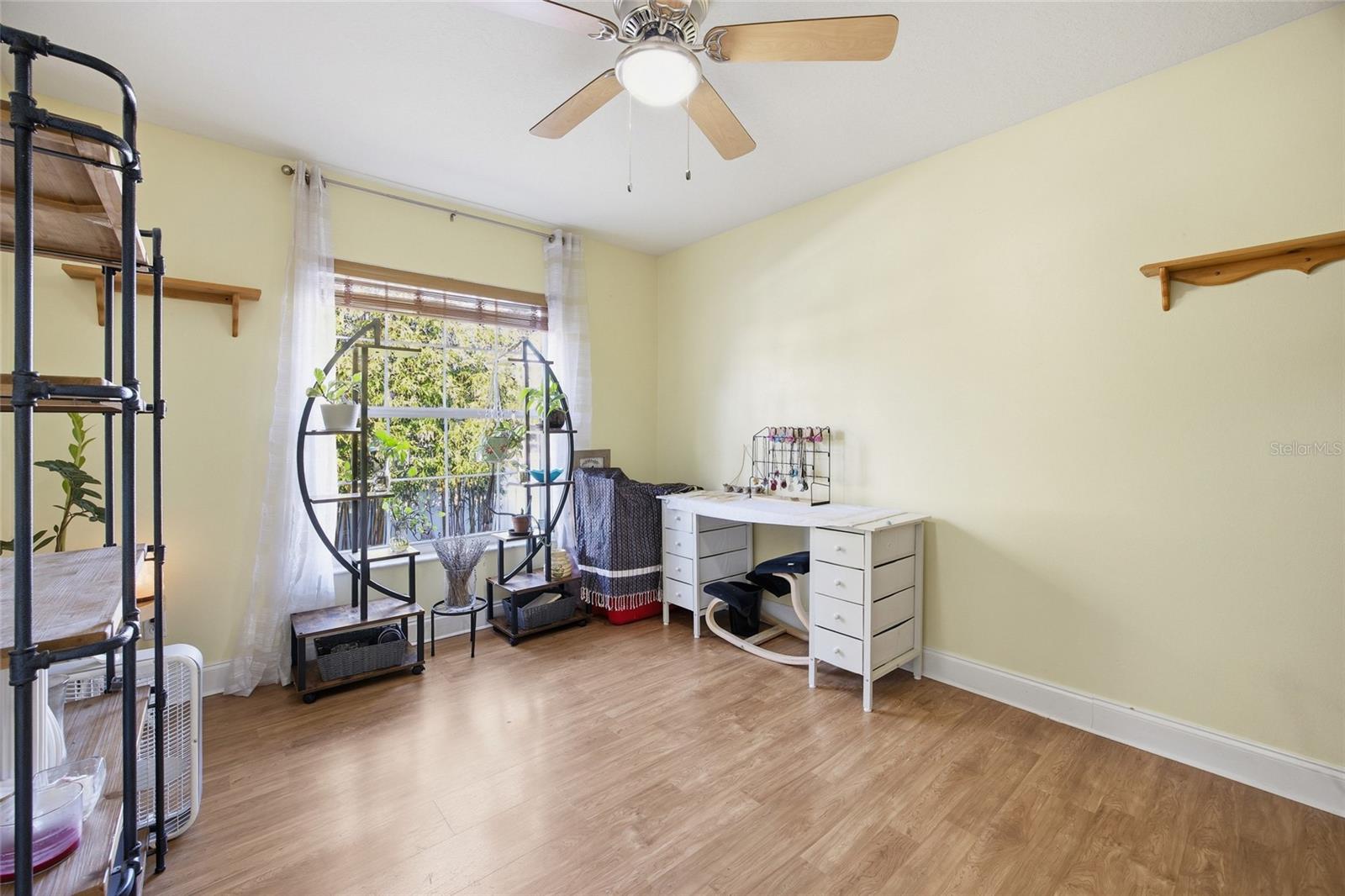 Image 26 of 43 For 13025 7th Lane