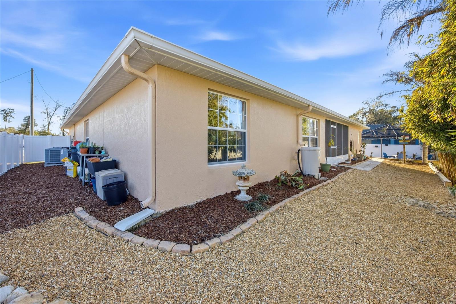 Image 32 of 43 For 13025 7th Lane