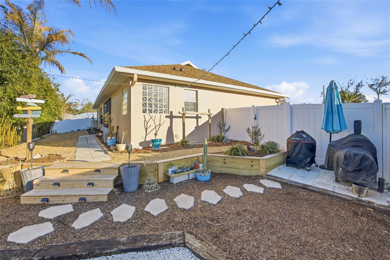 Image 36 of 43 For 13025 7th Lane