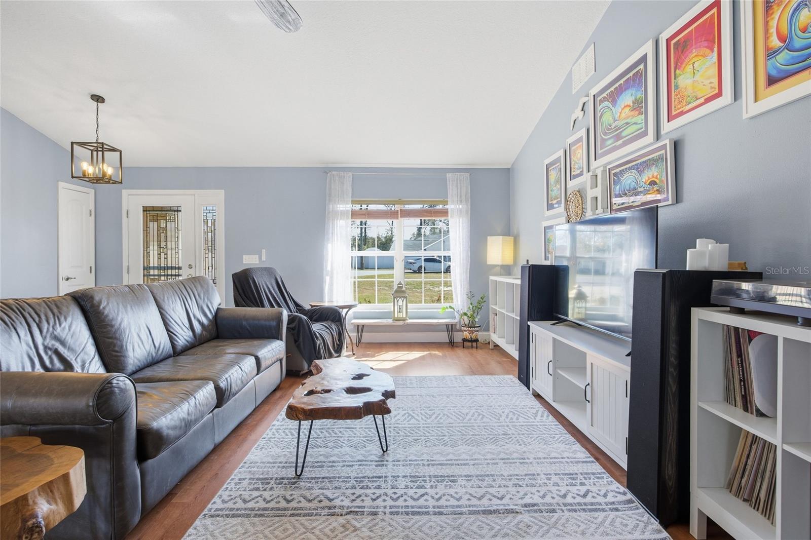 Image 8 of 43 For 13025 7th Lane