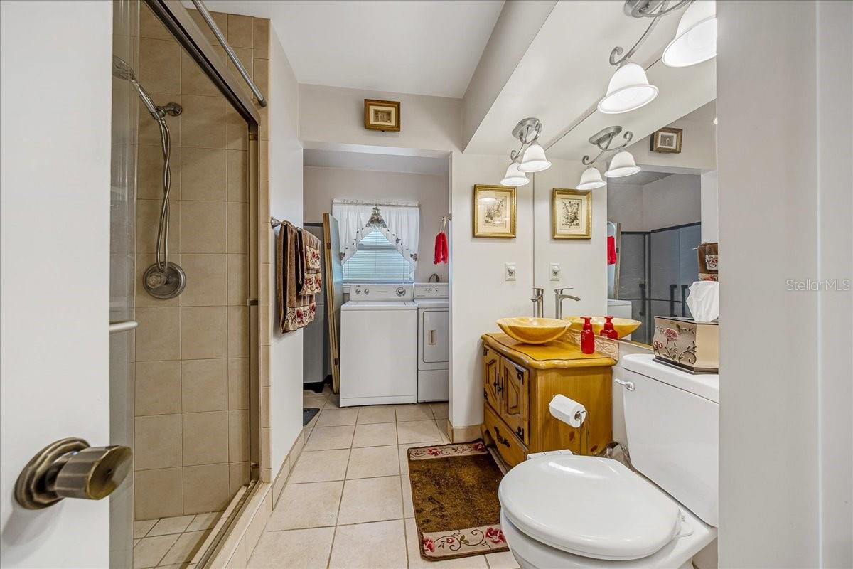 Image 14 of 48 For 650 Wacker Street