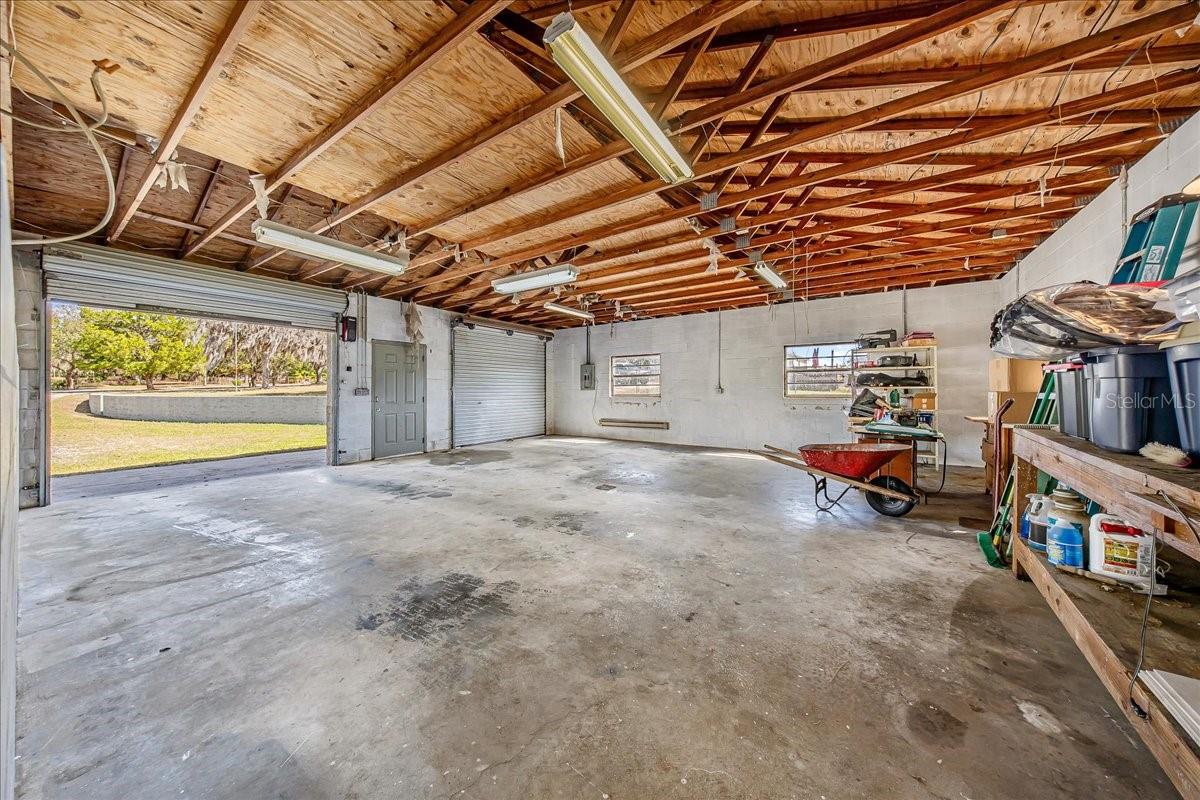 Image 40 of 48 For 650 Wacker Street