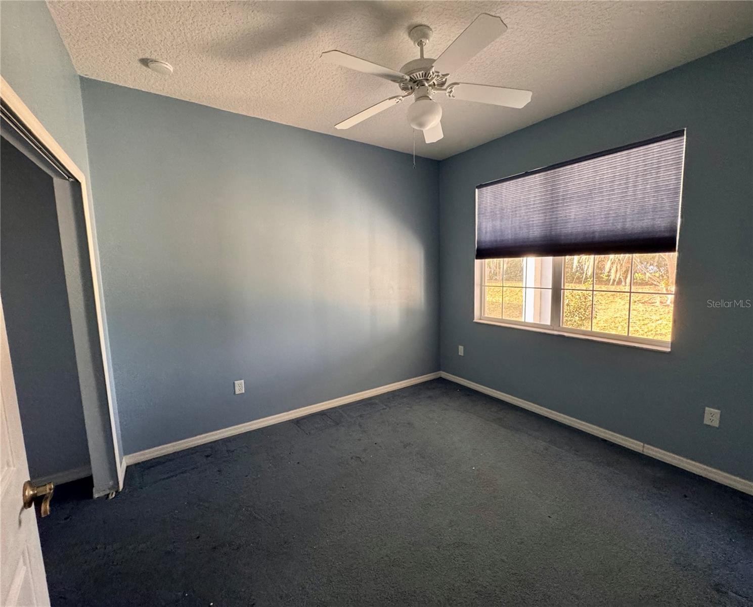 Image 35 of 49 For 19655 Spring Oak Drive