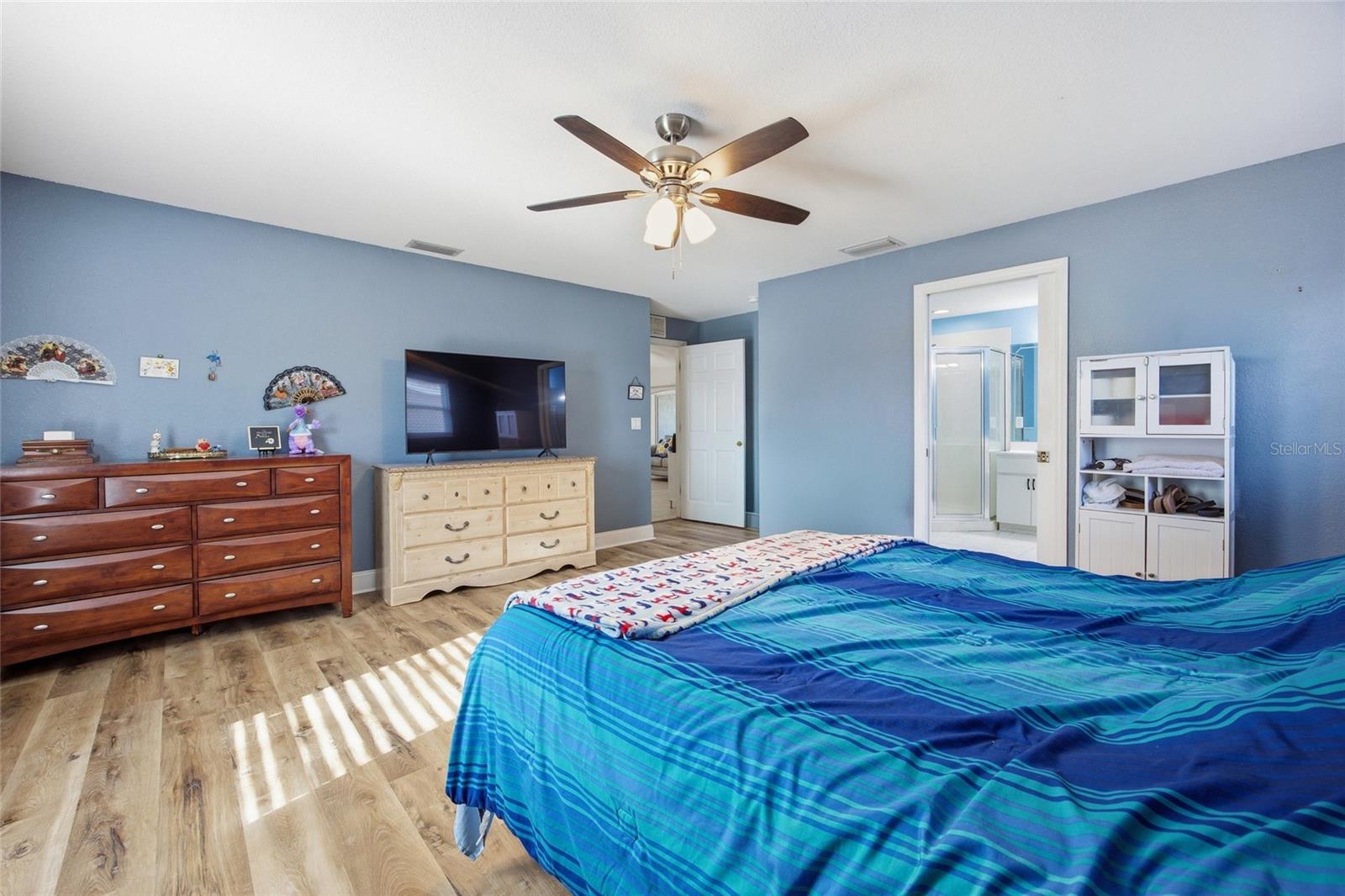 Image 16 of 47 For 2428 147th Place Road