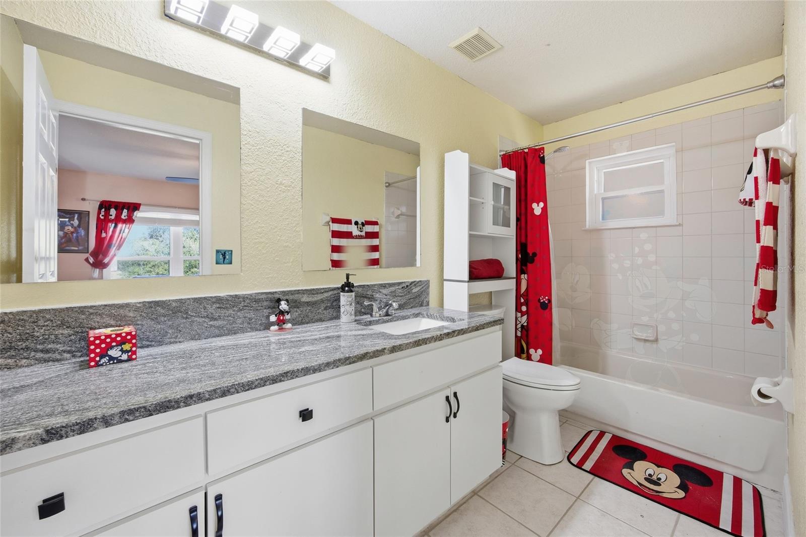 Image 28 of 47 For 2428 147th Place Road