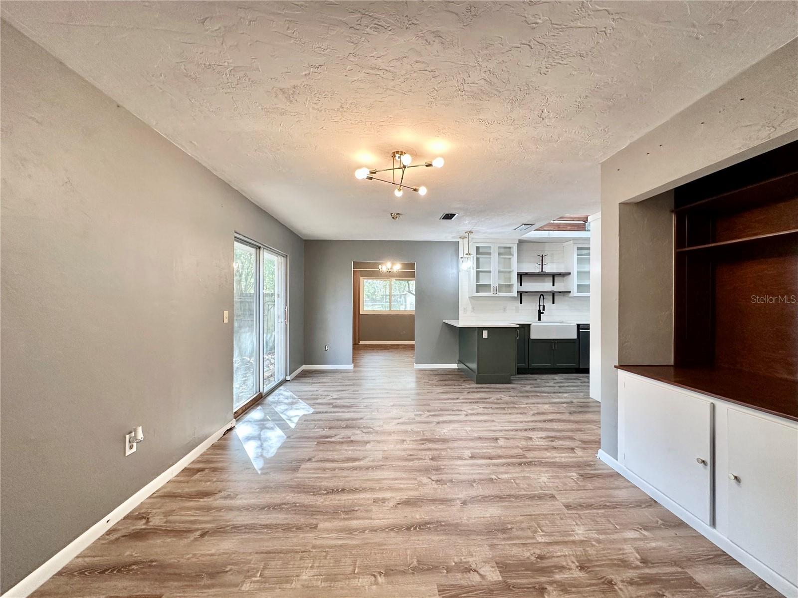 Image 16 of 29 For 1629 40th Terrace