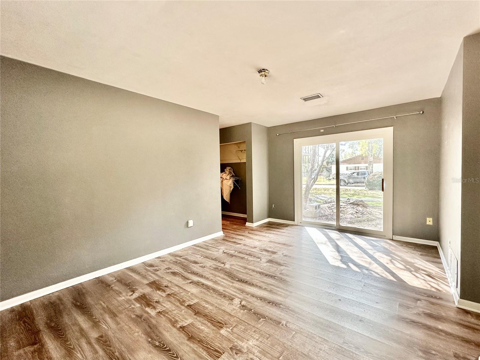 Image 22 of 29 For 1629 40th Terrace