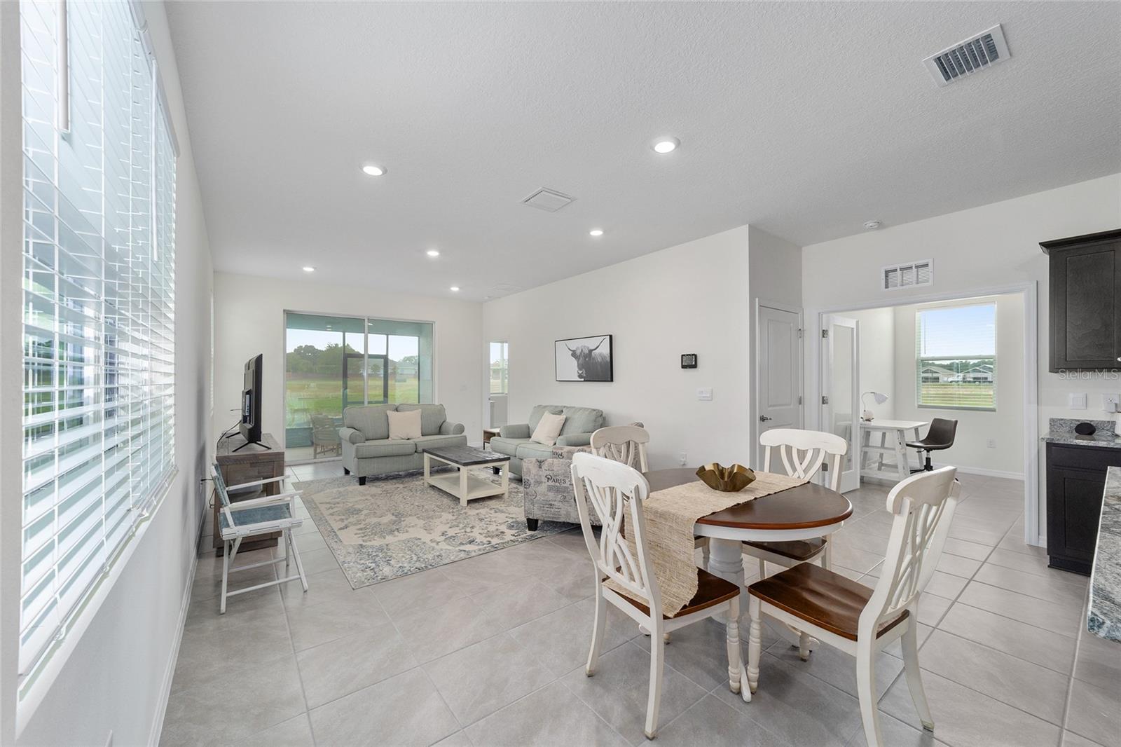 Image 7 of 35 For 4110 44 Circle