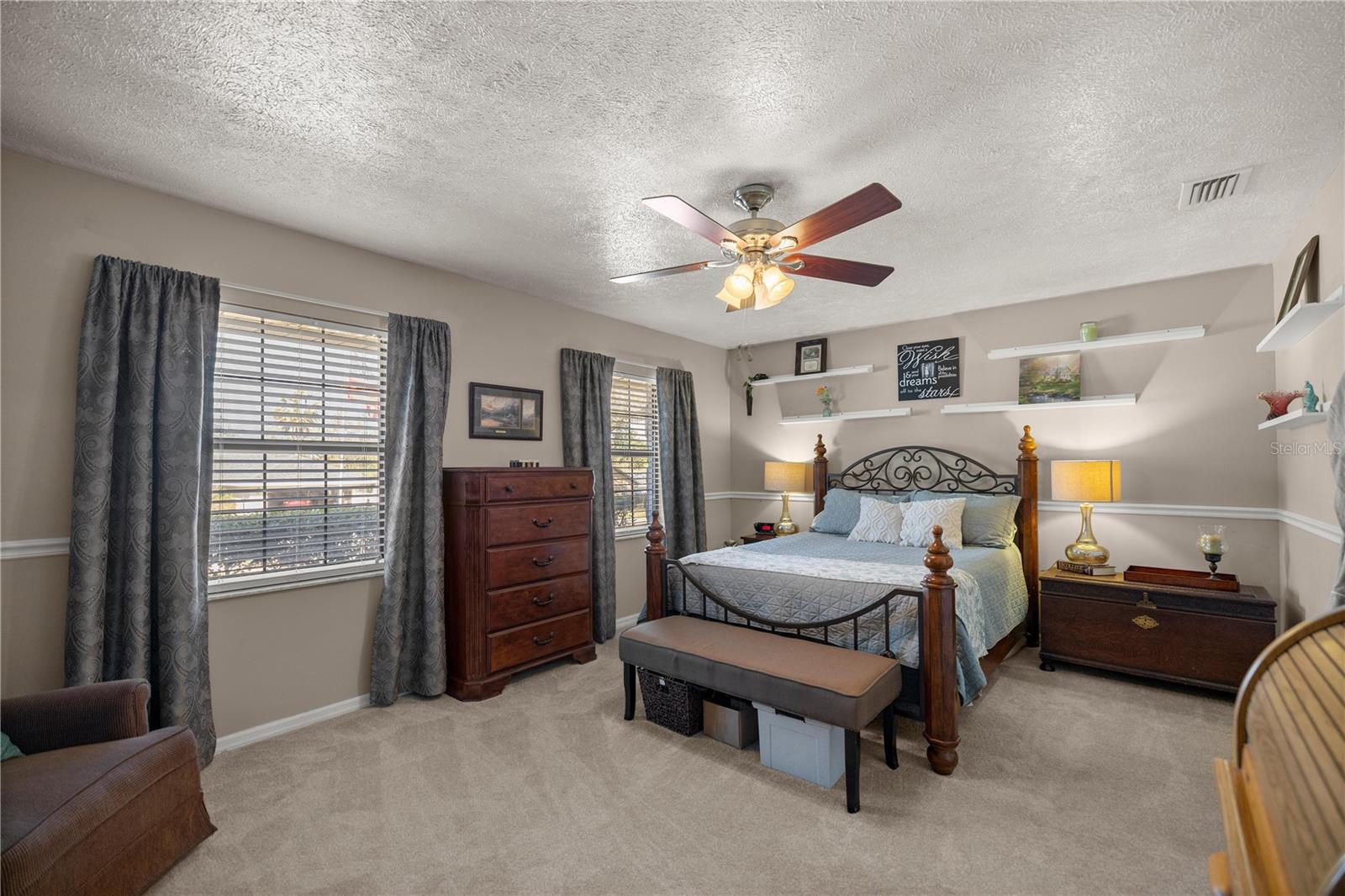 Image 13 of 37 For 5565 37th Place