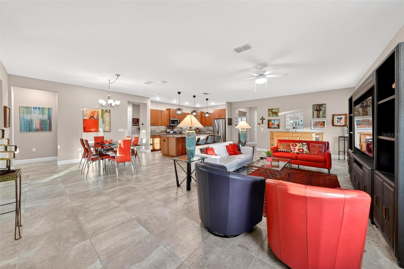 Image 25 of 72 For 10327 96th Loop