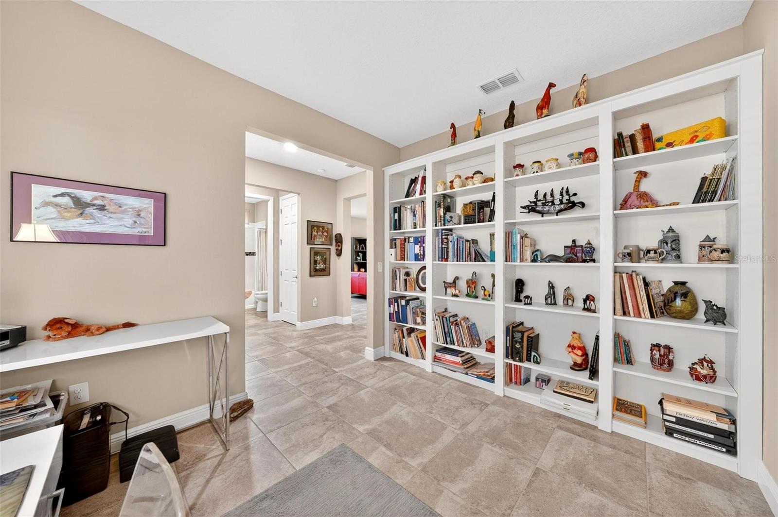 Image 31 of 72 For 10327 96th Loop