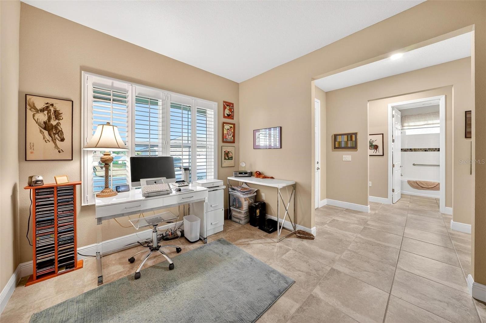 Image 32 of 72 For 10327 96th Loop