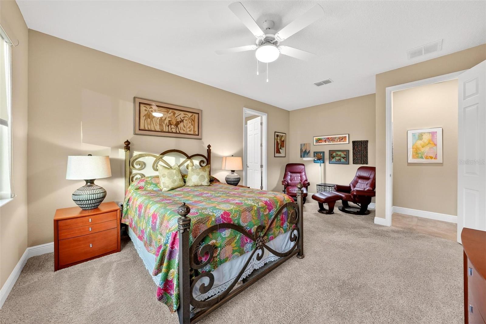 Image 33 of 72 For 10327 96th Loop